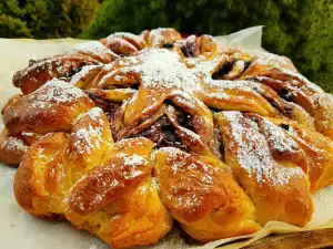 Christmas Star Bread