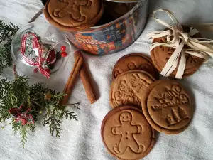 Stamped Christmas Gingerbread Cookies