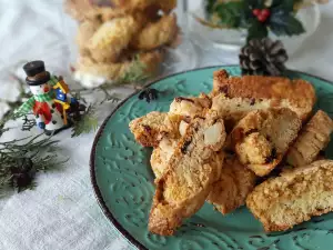 Festive Italian Cantuccini