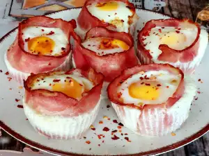 Air Fryer Baskets with Bacon and Eggs