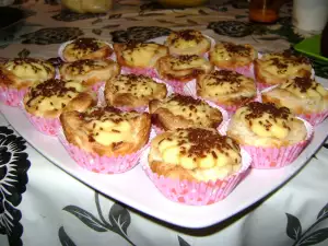 Puff Pastry Baskets with Pudding