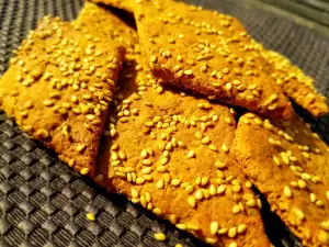 Crackers with Honey and Sesame Tahini