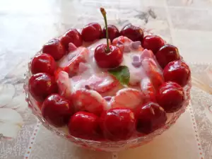 Light Fruit Salad