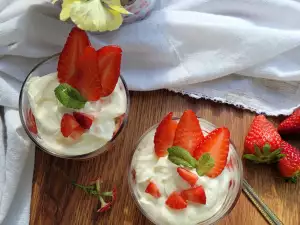 A la Minute Strawberry Cream