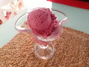 Cherry Ice Cream