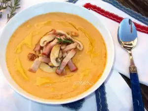 Chickpea, Bacon and Mushrooms Cream Soup