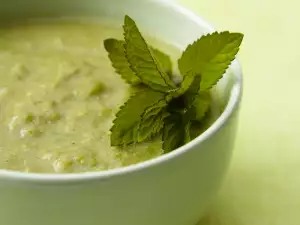 Cream Soup with Potatoes and Nettle