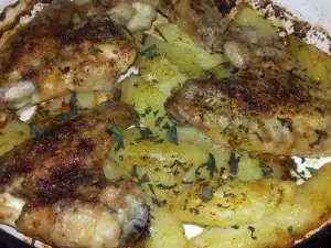 Baked Chicken Wings with New Potatoes and Beer