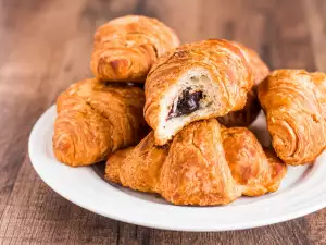 Homemade Croissants with Walnuts and Chocolate