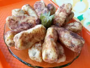 Potato Croquettes with Gherkins as a Side Dish