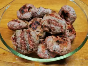 Classic Meatballs on the Grill