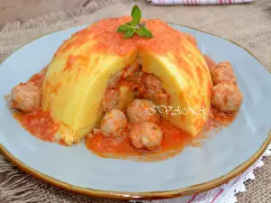 Polenta Dome with Meatballs