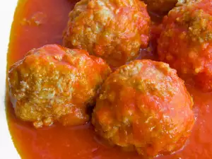 Meatballs in Sauce