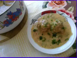 Meatballs in Cream Sauce