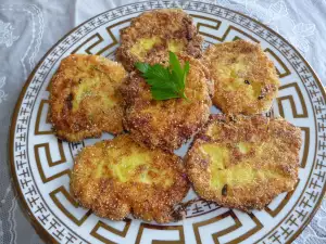 Meatballs of Zucchini, Potatoes and Feta Cheese