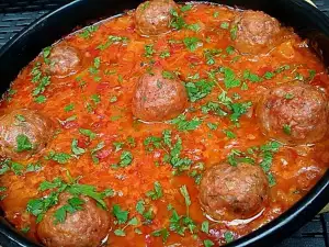 Baked Meatballs with Peppers and Tomatoes