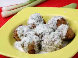 Meatballs with White Sauce