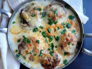 Cheesy Bechamel Covered Meatballs