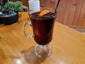 Mulled Wine with Spices