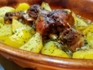 Lamb with Potatoes in a Guvec Pot