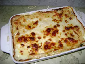 Lasagna with Spinach and Mozzarella