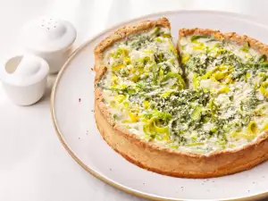 Tart with Leeks and Feta Cheese