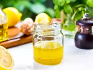 Vinaigrette with Lemon and Thyme