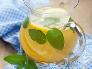 Pineapple Lemonade