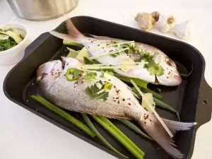 Fish with lemongrass