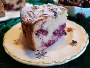 Easy Cake with Cherries