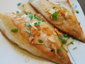 Pan-Fried Garlic Sea Bream