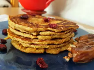 Banana, Oat and Spelt Pancakes