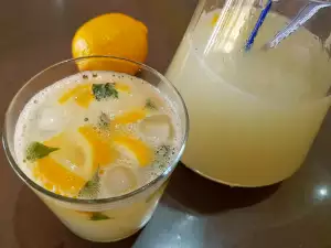 Lemonade with Sprite