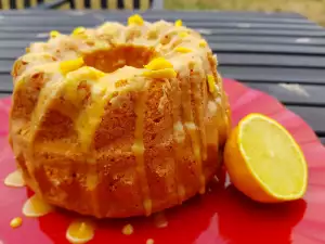 Lemon Cake with Egg Whites and Mascarpone