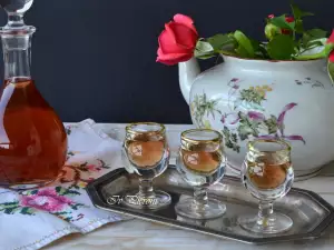 Rose Petal Liqueur