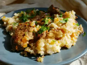 Rice with Chicken Livers, Onions and Carrots