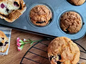 Blueberry and Sour Cream Muffins