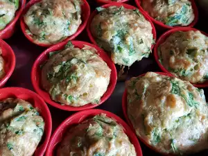 Spring Muffins with Spinach