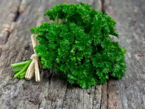 How to Detox with Parsley?