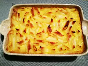 Sweet Oven-Baked Macaroni with Milk and Eggs