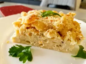 Oven-Baked Macaroni and Cheese