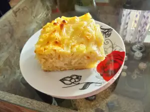 Macaroni with Eggs and Feta Cheese