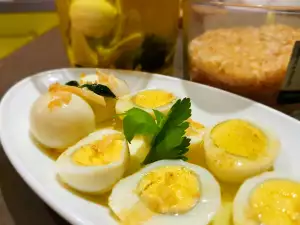 Marinated Quail Eggs