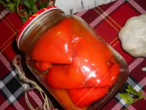 Marinated Red Peppers in Jars