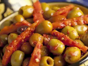 How are Olives Pitted?