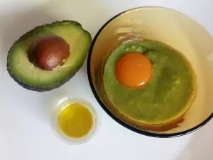 Homemade Avocado Hair Mask