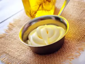 Quick Homemade Mayonnaise