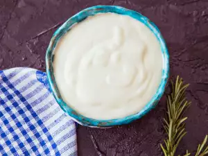 Mayonnaise without Eggs