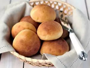 Quick and Easy Norwegian Buns