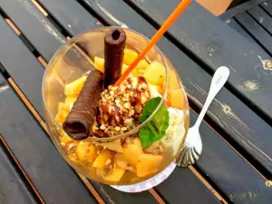 Peaches and Apricots Ice Cream Sundae